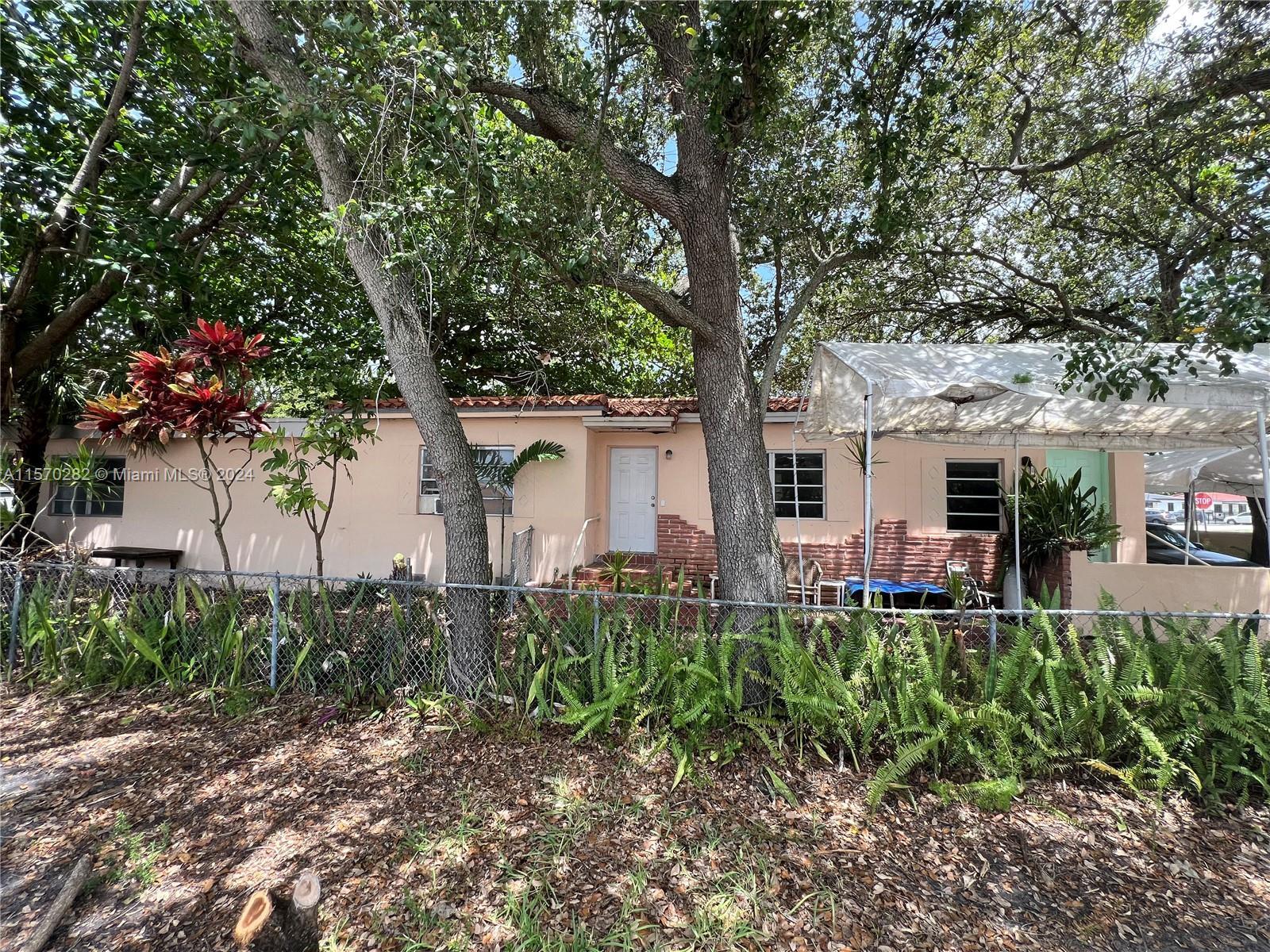 7373 6th St, Miami, Single Family Home,  for sale, Juan Manuel  Munoz R, Ancona Real Estate Inc.